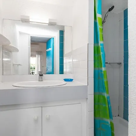 Holiday home Cristallines- 89- Maison Mezzanine- 6 Pers