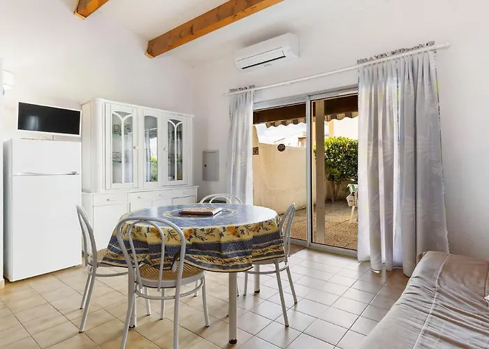 بيت للعطل Cristallines- 89- Maison Mezzanine- 6 Pers آجد